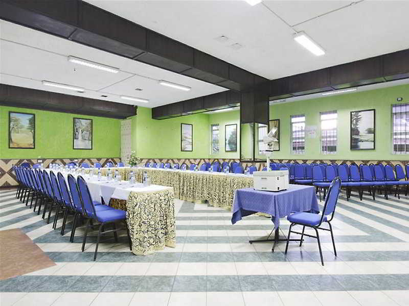 Sentrim 680 Hotel Nairobi Extérieur photo