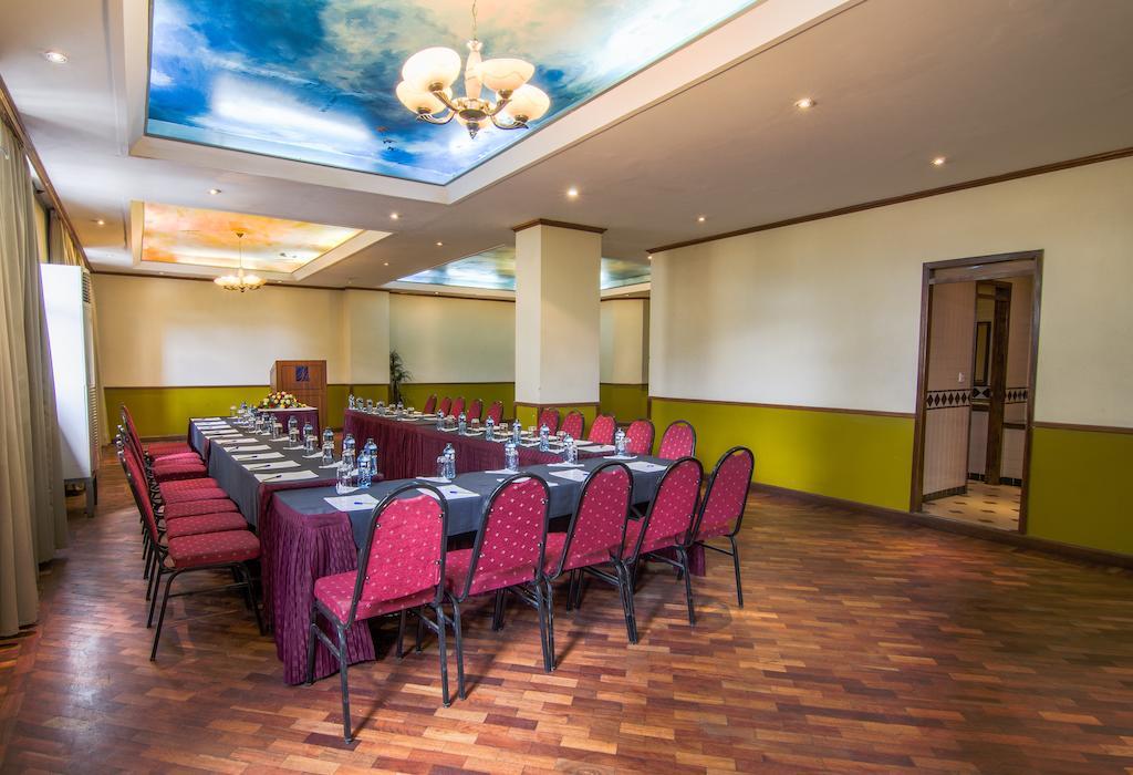Sentrim 680 Hotel Nairobi Extérieur photo