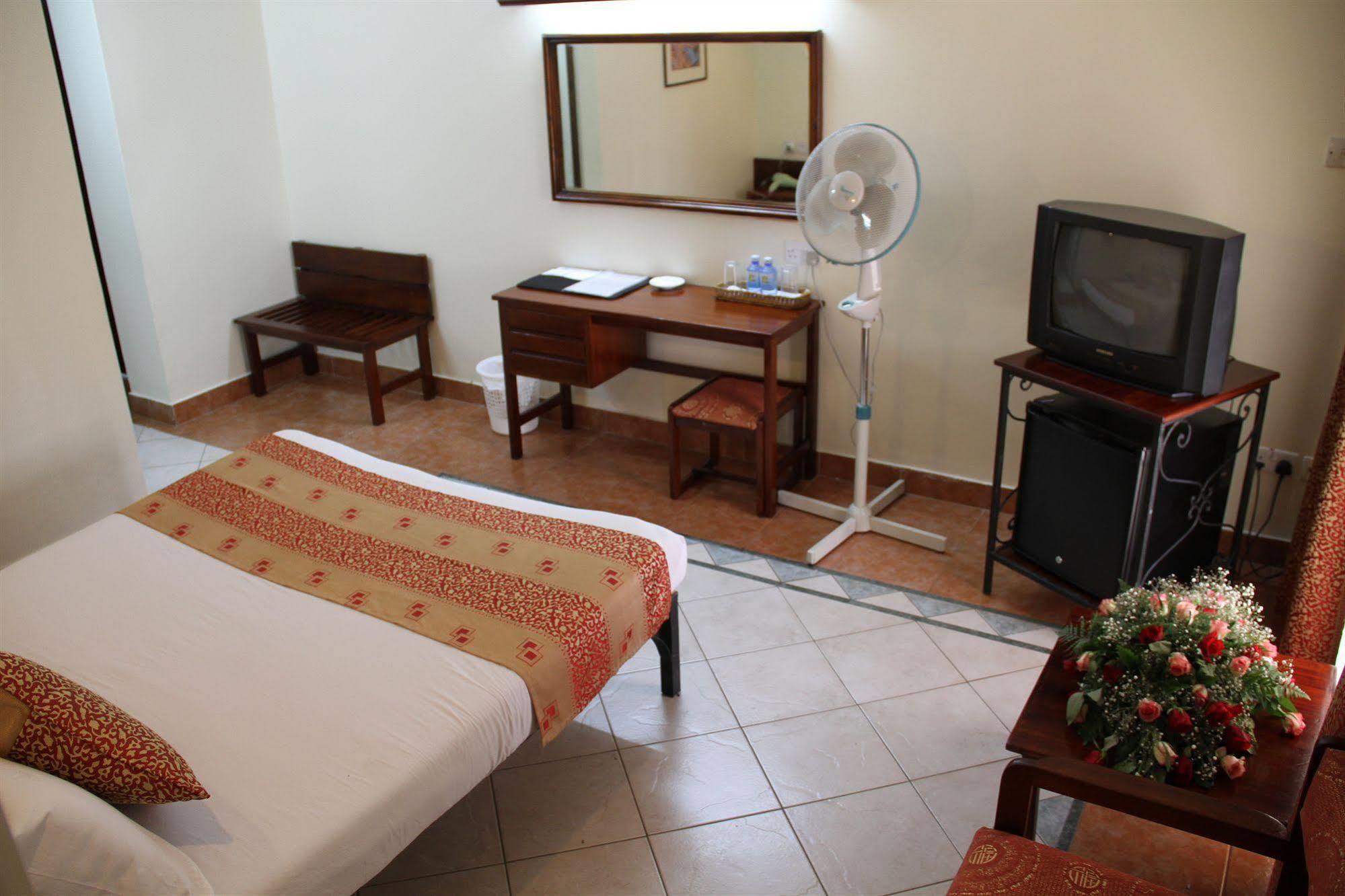 Sentrim 680 Hotel Nairobi Extérieur photo