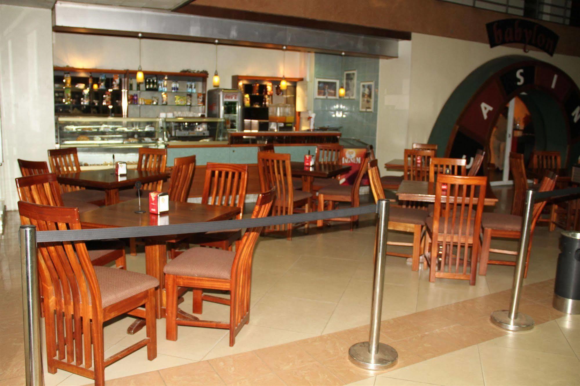 Sentrim 680 Hotel Nairobi Extérieur photo